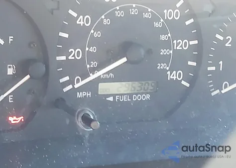 2000 Toyota Camry Le z USA, uszkodzony, nr VIN JT2BG22K8Y0409608